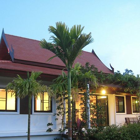 Mountain Breeze Villa Pran Buri Exterior photo